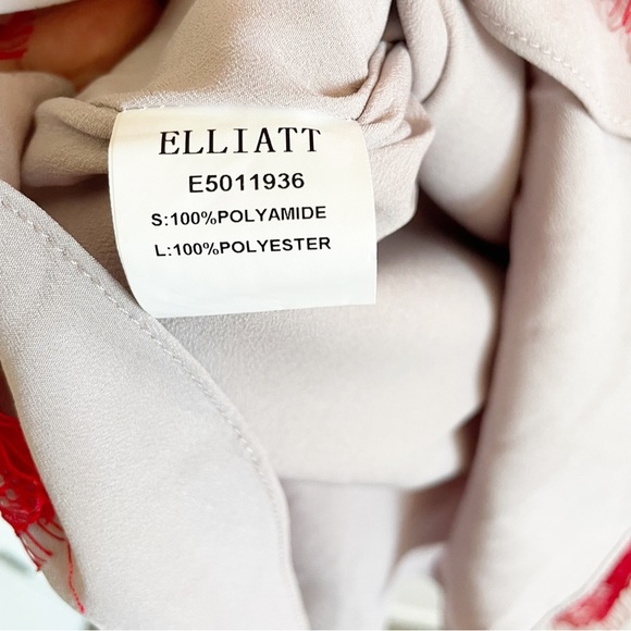 New Elliatt Rose Red Long Sleeve Ruched Lace Mini Dress Sz Small - Picture 15 of 16